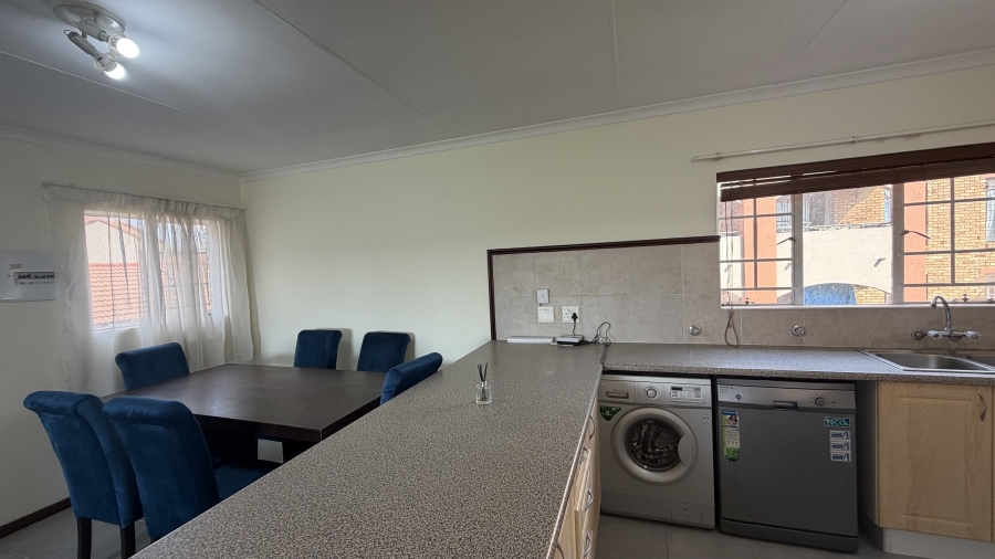 To Let 2 Bedroom Property for Rent in Sagewood Gauteng