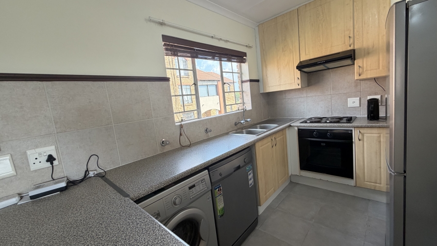 To Let 2 Bedroom Property for Rent in Sagewood Gauteng