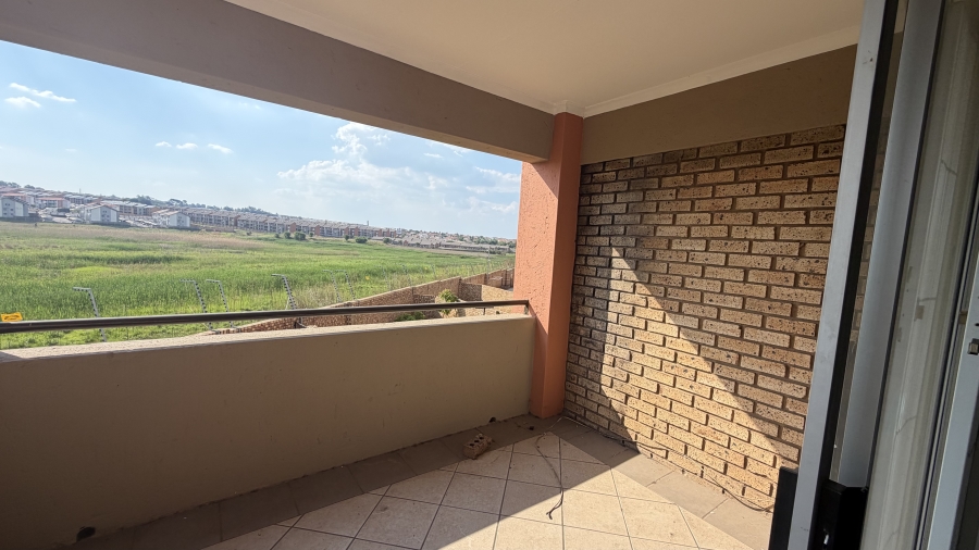 To Let 2 Bedroom Property for Rent in Sagewood Gauteng