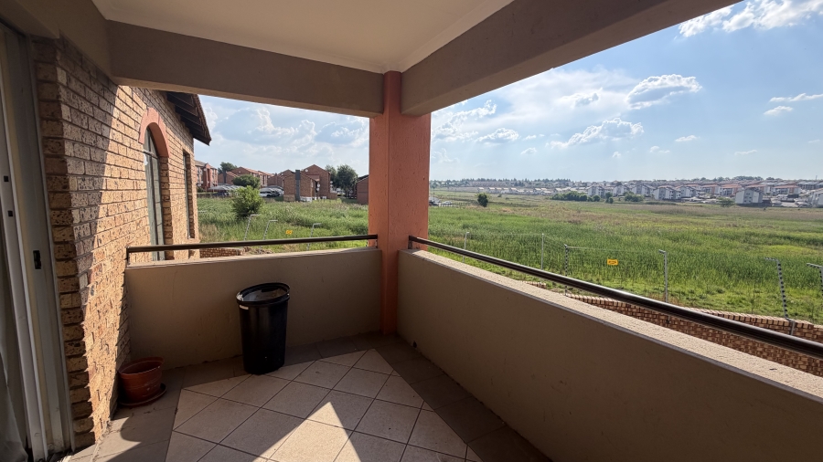 To Let 2 Bedroom Property for Rent in Sagewood Gauteng
