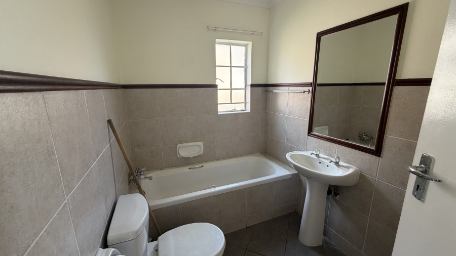 To Let 2 Bedroom Property for Rent in Sagewood Gauteng