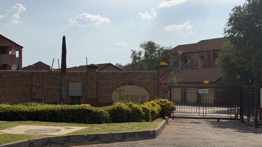 To Let 2 Bedroom Property for Rent in Sagewood Gauteng