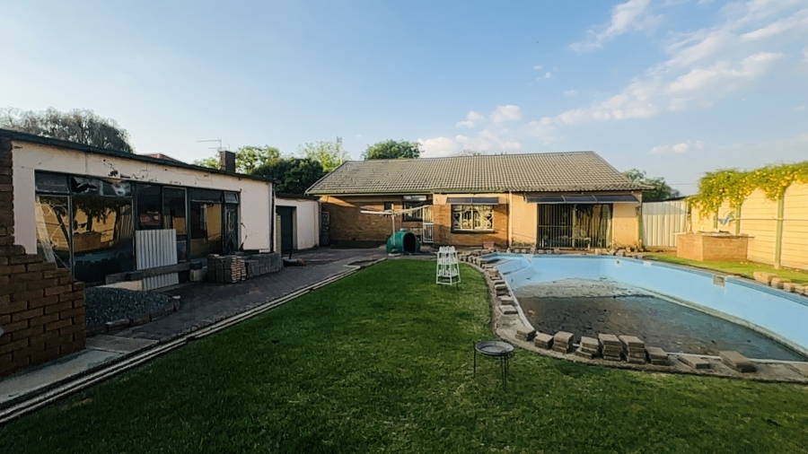 3 Bedroom Property for Sale in Brenthurst Gauteng