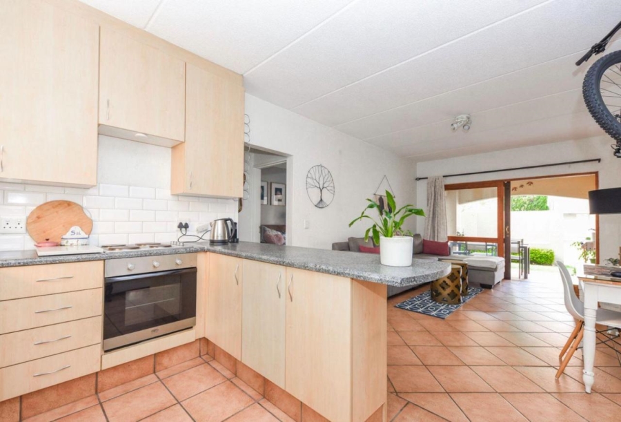 1 Bedroom Property for Sale in Paulshof Gauteng
