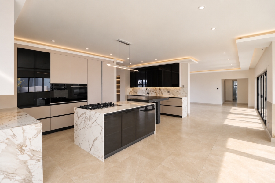 6 Bedroom Property for Sale in Midstream Estate Gauteng