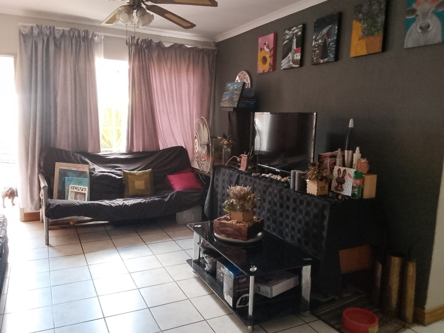 3 Bedroom Property for Sale in Rietfontein Gauteng