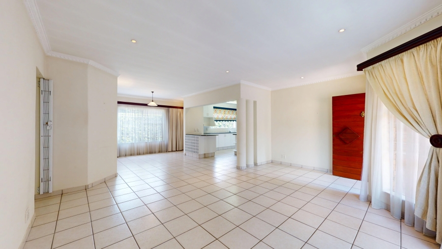 3 Bedroom Property for Sale in Beyers Park Gauteng