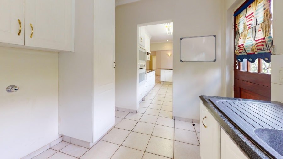 3 Bedroom Property for Sale in Beyers Park Gauteng