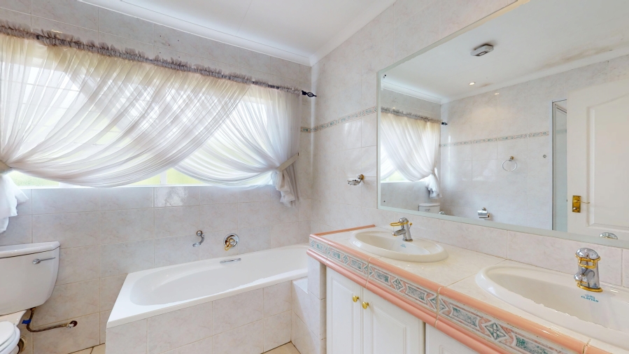 3 Bedroom Property for Sale in Beyers Park Gauteng