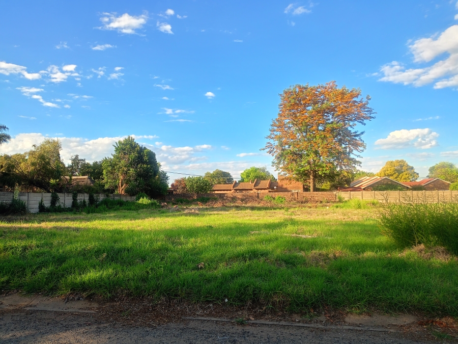 0 Bedroom Property for Sale in Falcon Ridge Gauteng