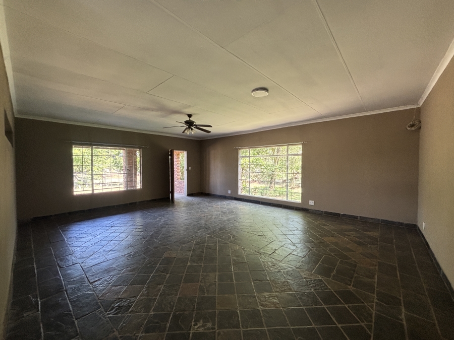 3 Bedroom Property for Sale in Marister Gauteng