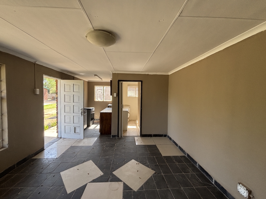 3 Bedroom Property for Sale in Marister Gauteng