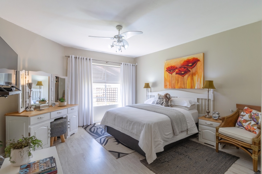 3 Bedroom Property for Sale in Faerie Glen Gauteng
