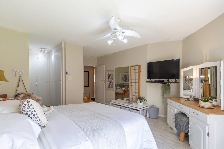3 Bedroom Property for Sale in Faerie Glen Gauteng