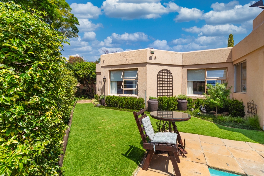 3 Bedroom Property for Sale in Faerie Glen Gauteng