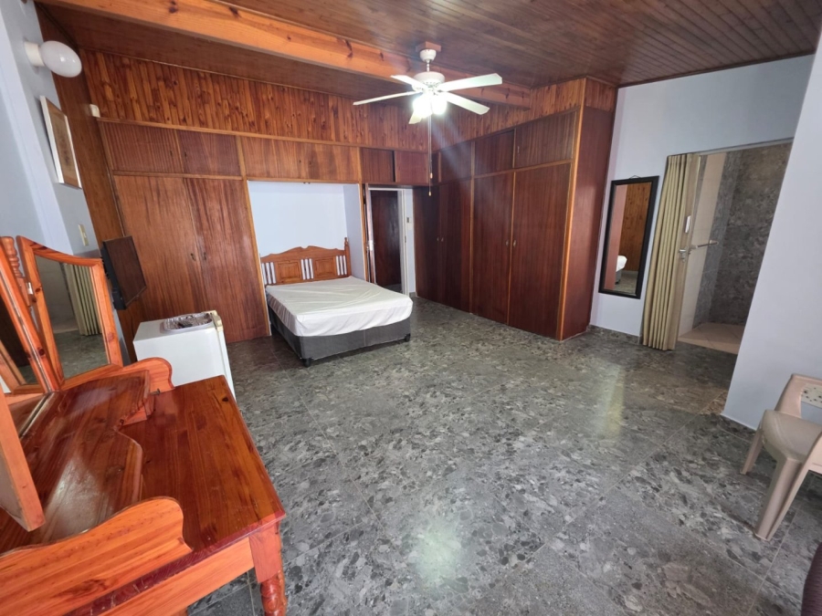 5 Bedroom Property for Sale in Sinoville Gauteng