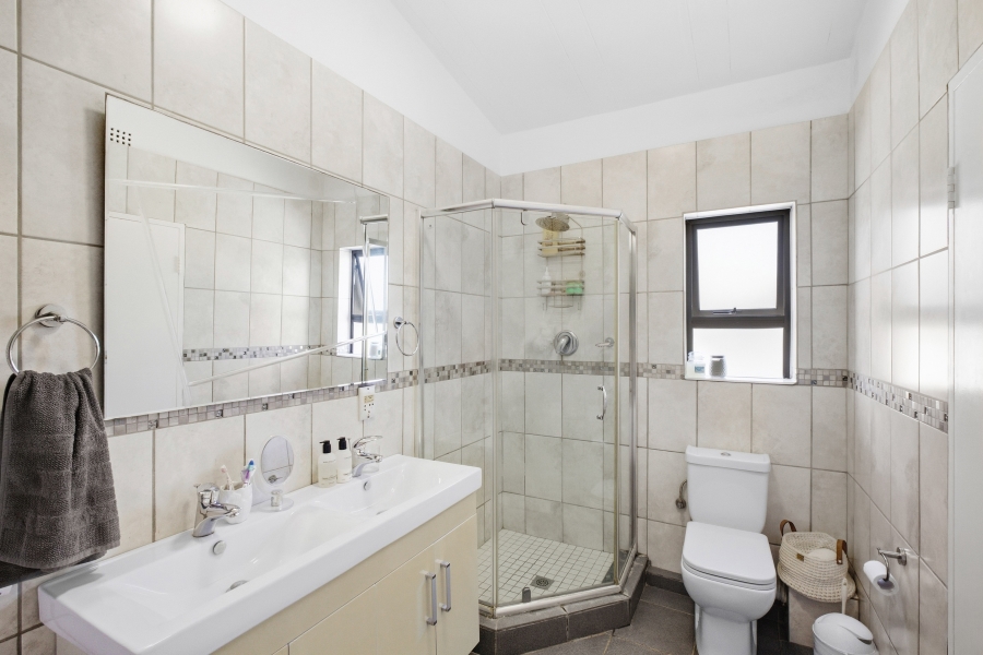 3 Bedroom Property for Sale in Bryanston Gauteng