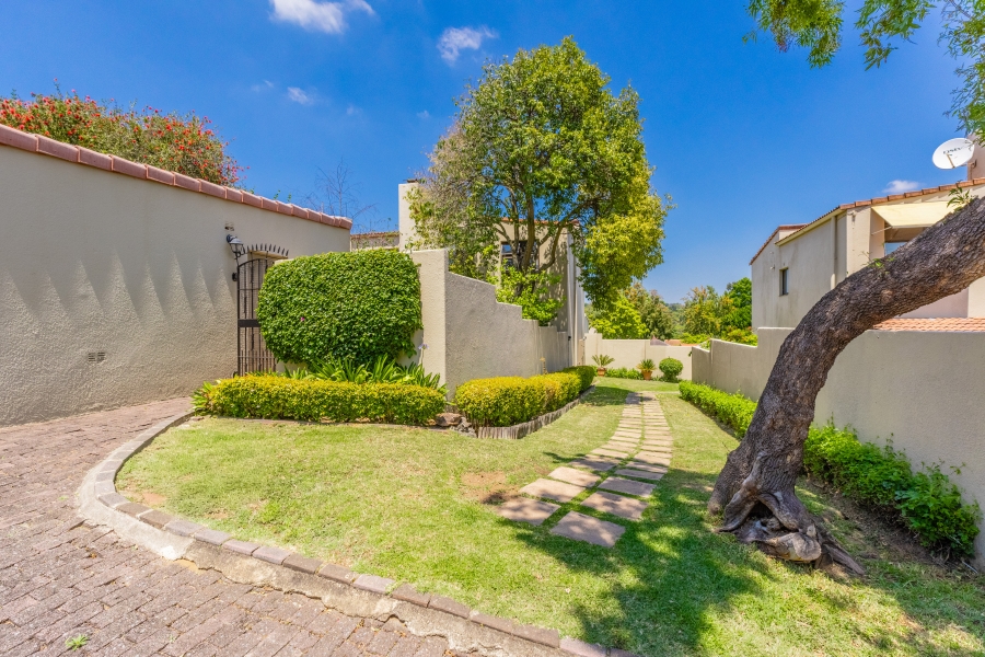 3 Bedroom Property for Sale in Bryanston Gauteng