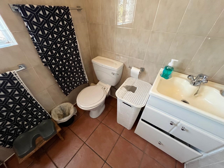 2 Bedroom Property for Sale in Bassonia Gauteng