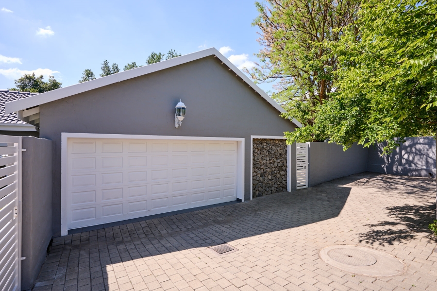 3 Bedroom Property for Sale in Carlswald North Estate Gauteng