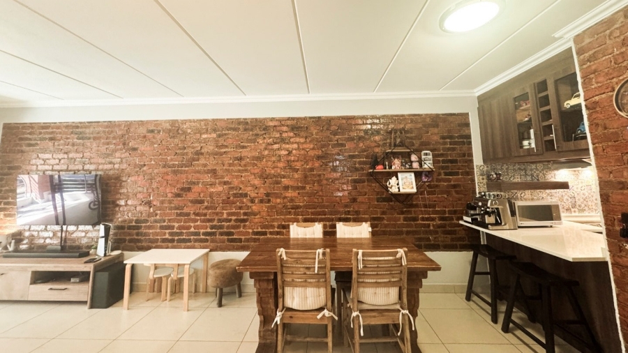 2 Bedroom Property for Sale in Edenburg Gauteng