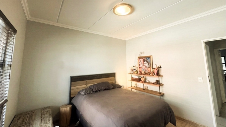 2 Bedroom Property for Sale in Edenburg Gauteng
