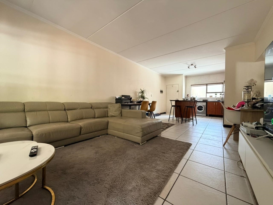 To Let 2 Bedroom Property for Rent in Sunninghill Gauteng