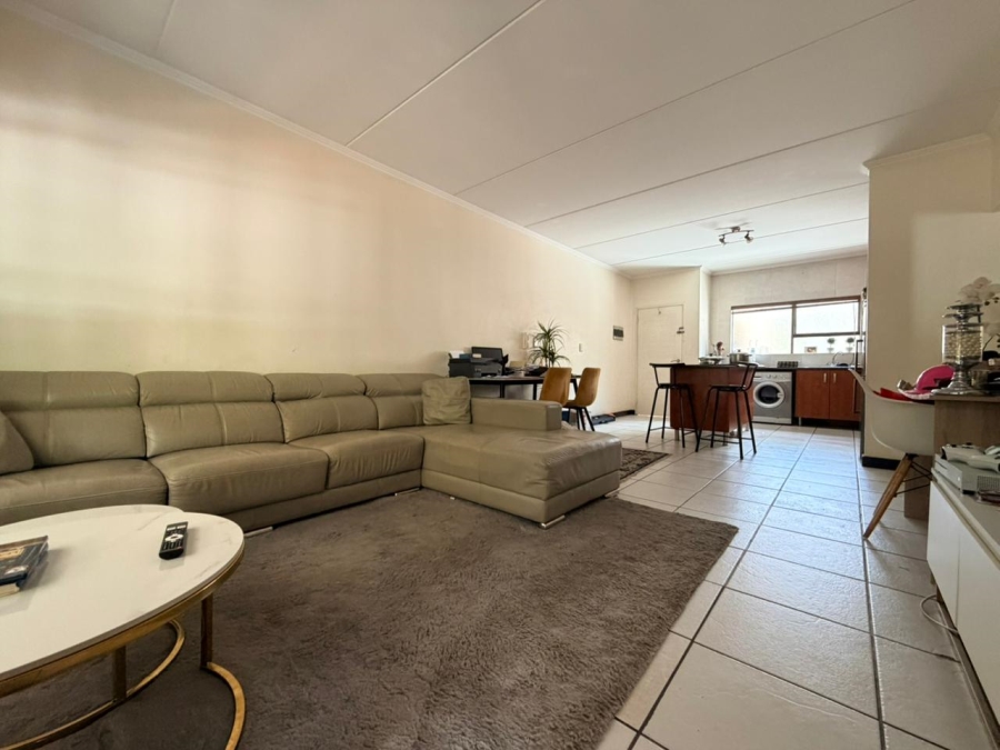 To Let 2 Bedroom Property for Rent in Sunninghill Gauteng