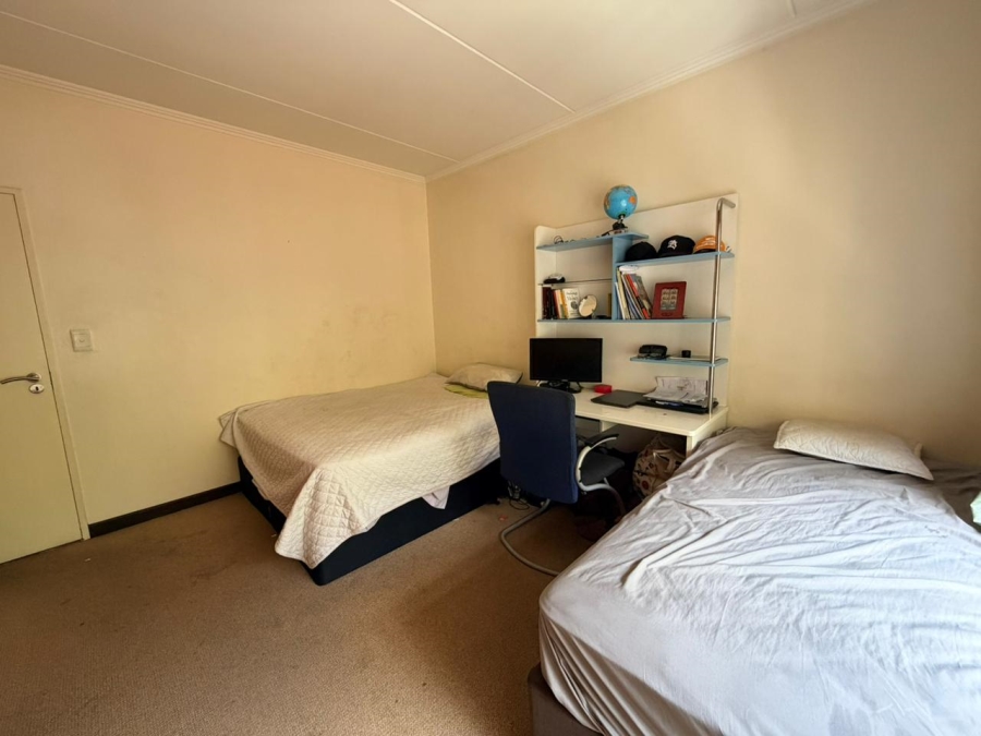 To Let 2 Bedroom Property for Rent in Sunninghill Gauteng