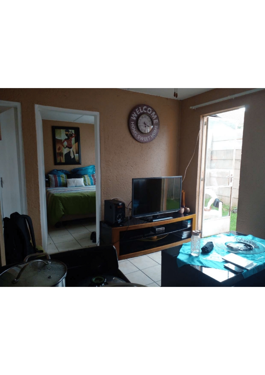 To Let 2 Bedroom Property for Rent in Eden Glen Gauteng