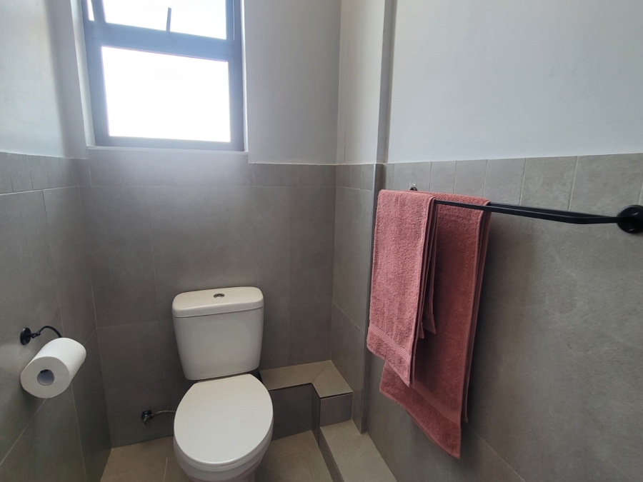 To Let 1 Bedroom Property for Rent in Fairland Gauteng
