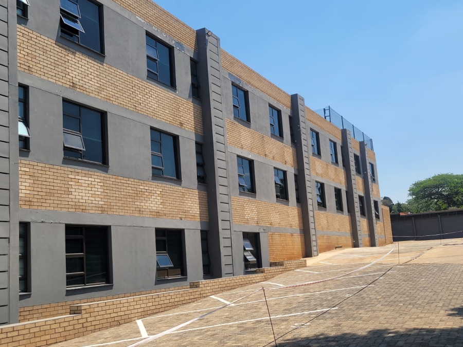 To Let 1 Bedroom Property for Rent in Fairland Gauteng