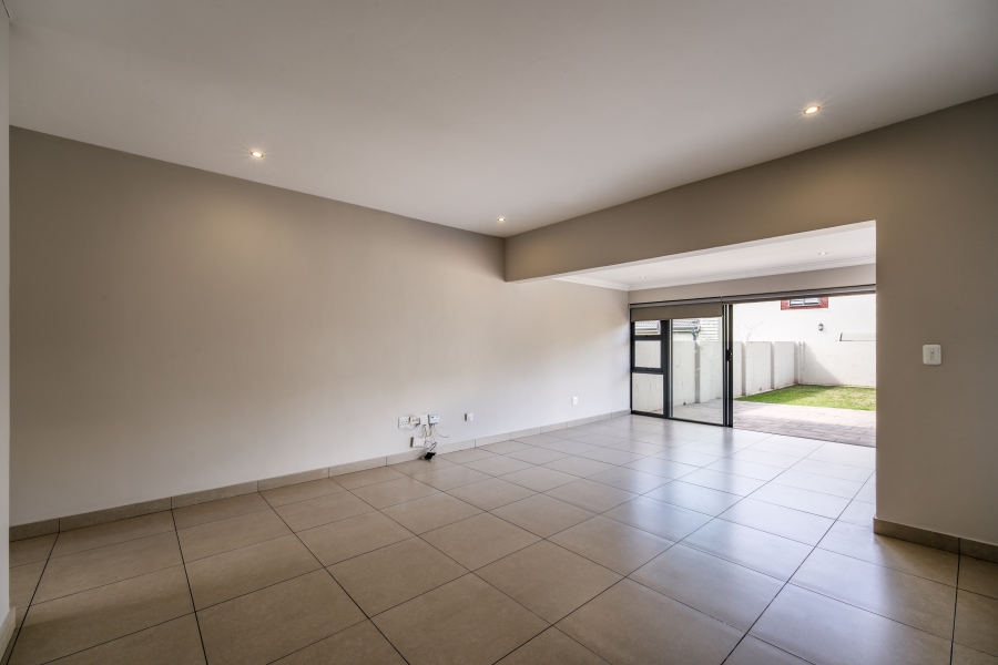 3 Bedroom Property for Sale in Equestria Gauteng