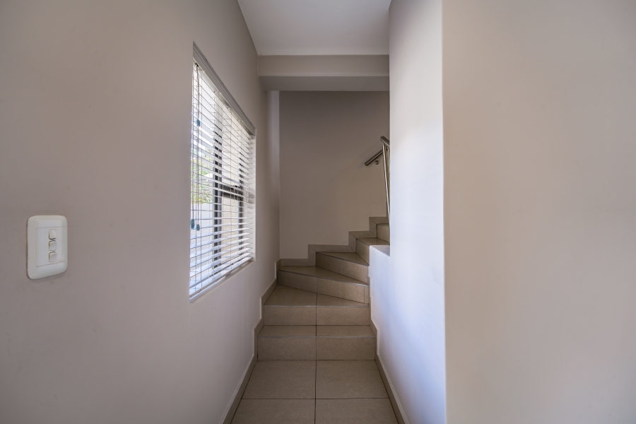 3 Bedroom Property for Sale in Equestria Gauteng