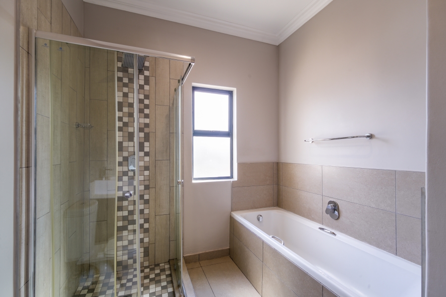 3 Bedroom Property for Sale in Equestria Gauteng