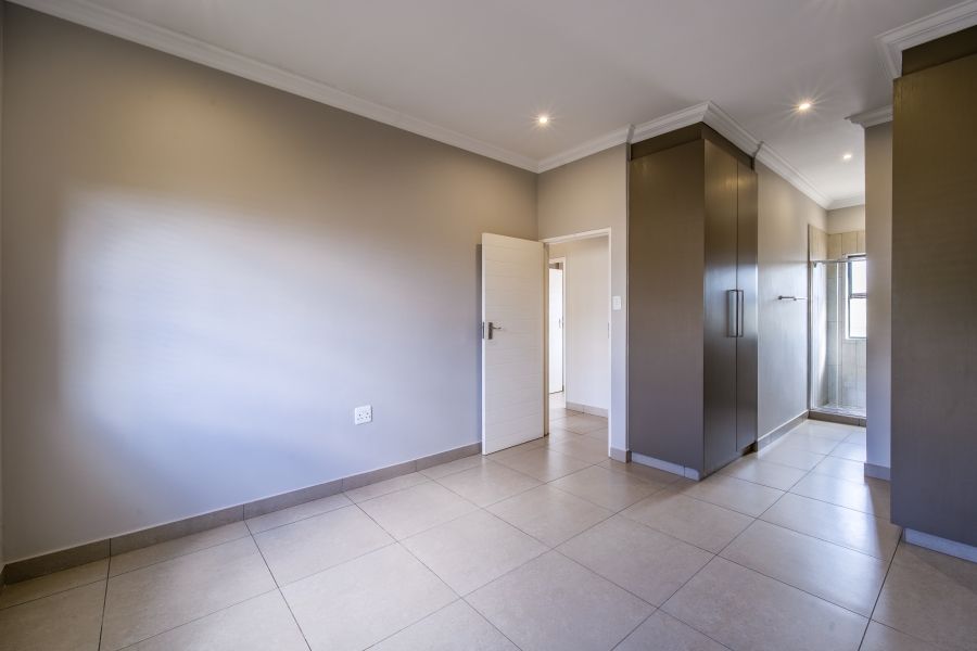 3 Bedroom Property for Sale in Equestria Gauteng