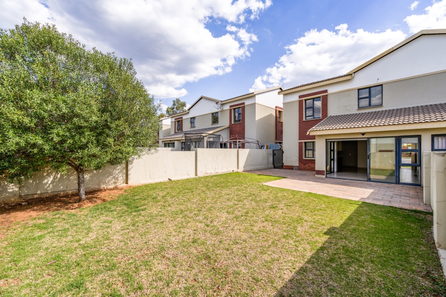 3 Bedroom Property for Sale in Equestria Gauteng
