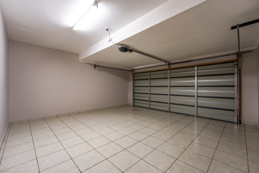 3 Bedroom Property for Sale in Equestria Gauteng