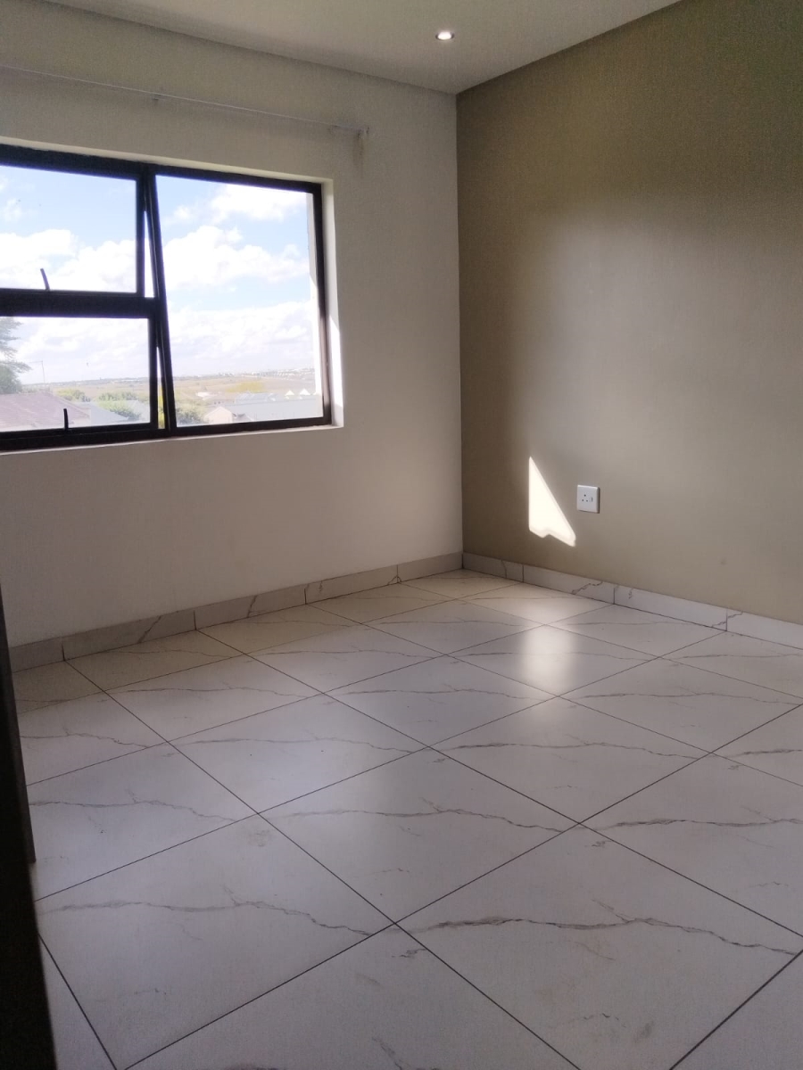 To Let 1 Bedroom Property for Rent in Noordwyk Gauteng