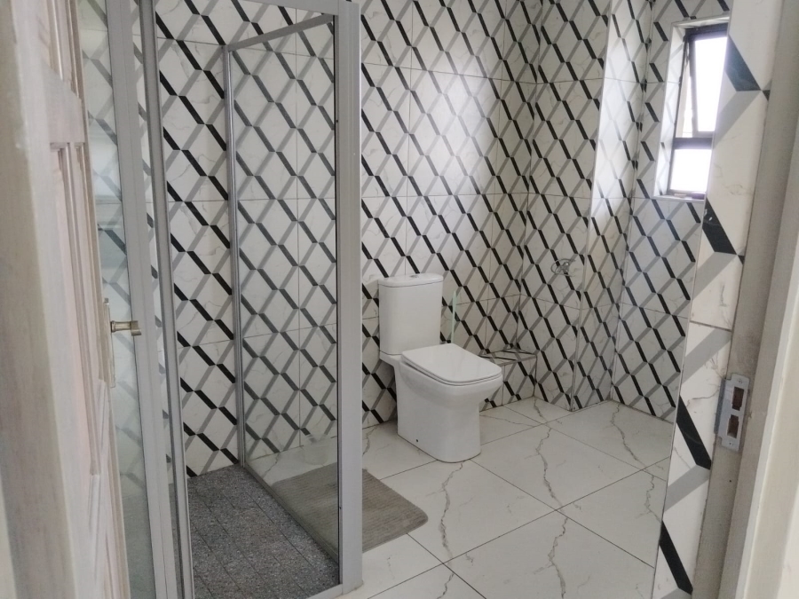 To Let 1 Bedroom Property for Rent in Noordwyk Gauteng