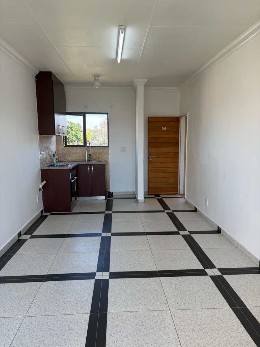 1 Bedroom Property for Sale in Noordwyk Gauteng