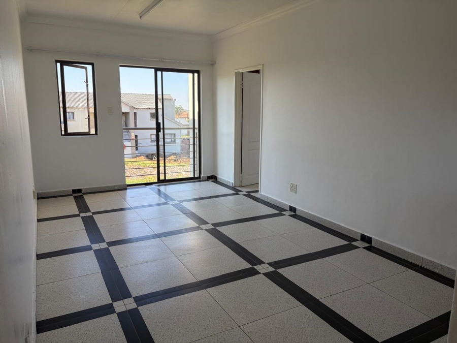 1 Bedroom Property for Sale in Noordwyk Gauteng