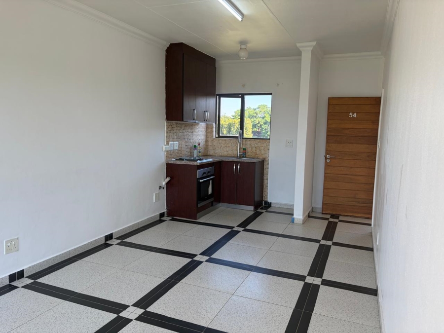 1 Bedroom Property for Sale in Noordwyk Gauteng
