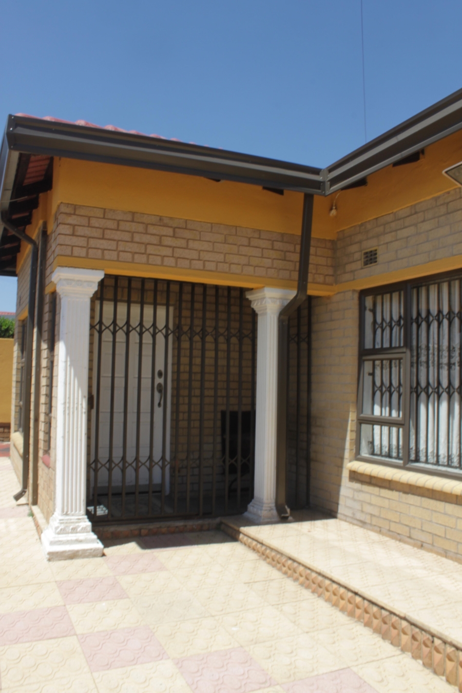 2 Bedroom Property for Sale in Pimville Gauteng