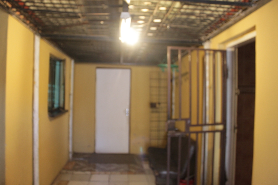2 Bedroom Property for Sale in Pimville Gauteng