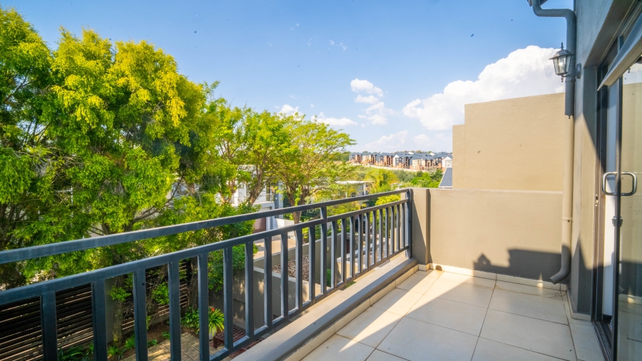 To Let 3 Bedroom Property for Rent in Stone River Estate Gauteng