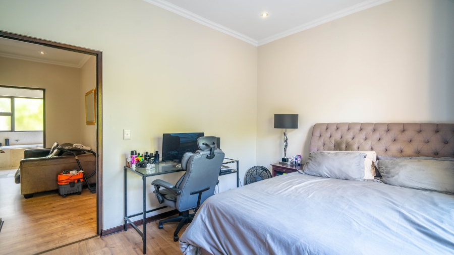 To Let 3 Bedroom Property for Rent in Stone River Estate Gauteng