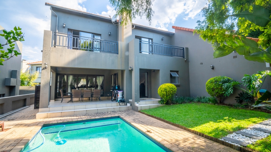 To Let 3 Bedroom Property for Rent in Stone River Estate Gauteng