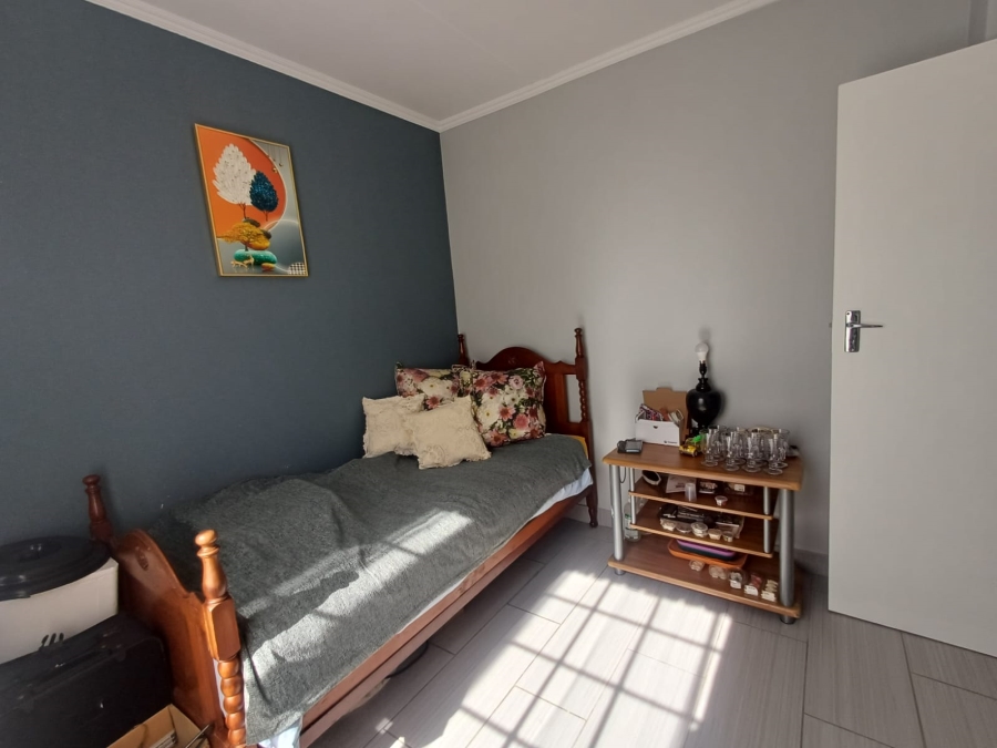 2 Bedroom Property for Sale in Andeon AH Gauteng