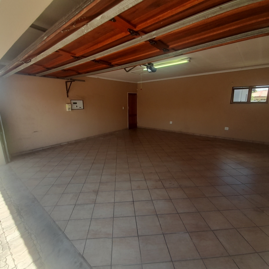 To Let 3 Bedroom Property for Rent in Vanderbijlpark SE 8 Gauteng